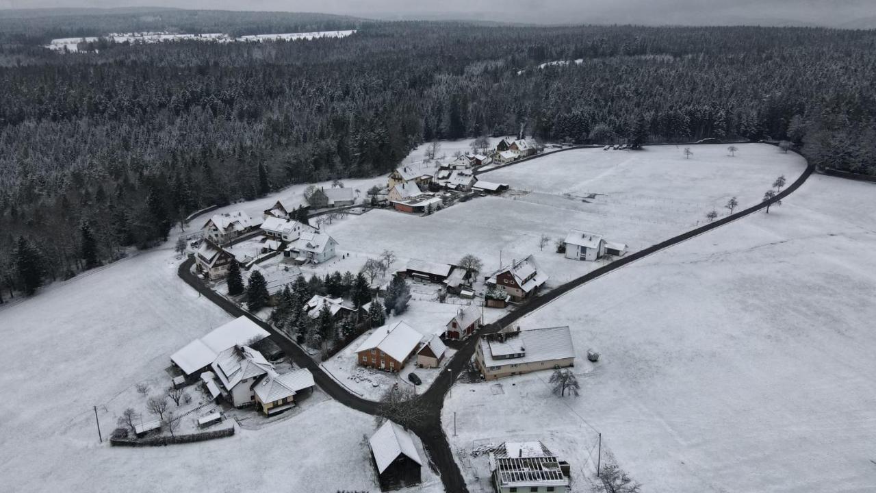 Chickenhill Blackforest, Grosse Ferienwohnung Im Schwarzwald Bad Wildbad Kültér fotó